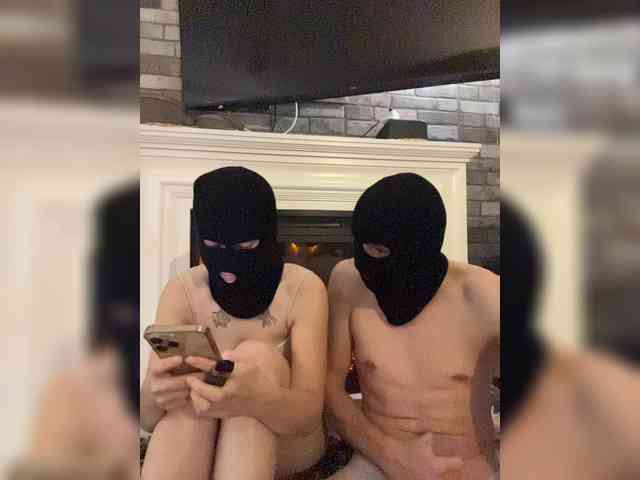 Double-Trouble webcam