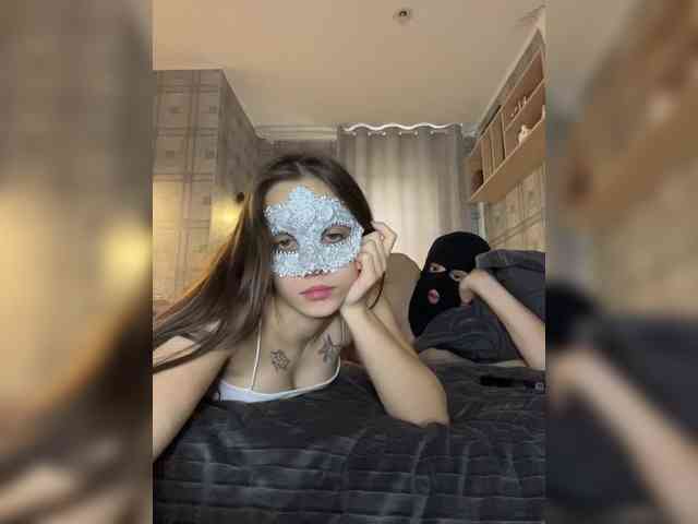 Double-Trouble Sex Cam Show