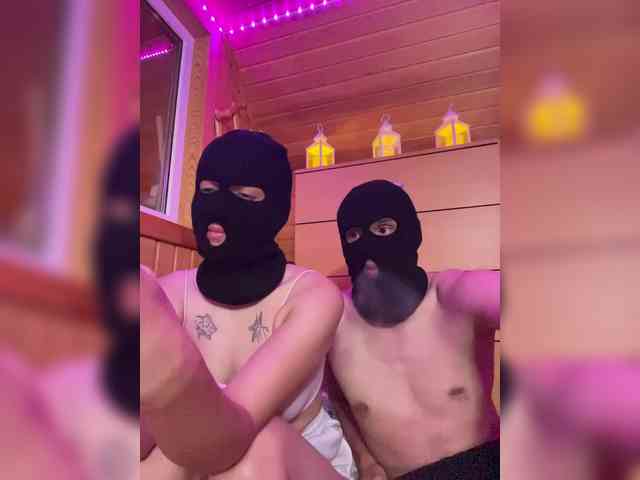 Double-Trouble webcam