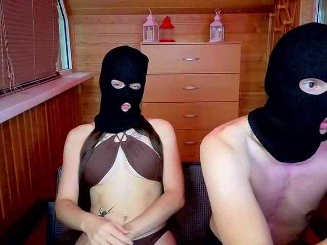 Double-Trouble webcam