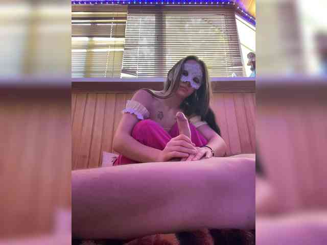 Double-Trouble webcam