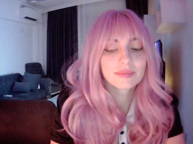 Sia-Akuma live cam on BongaCams