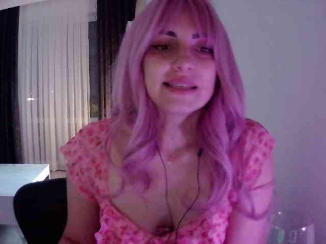 Sia-Akuma Sex Cam Show