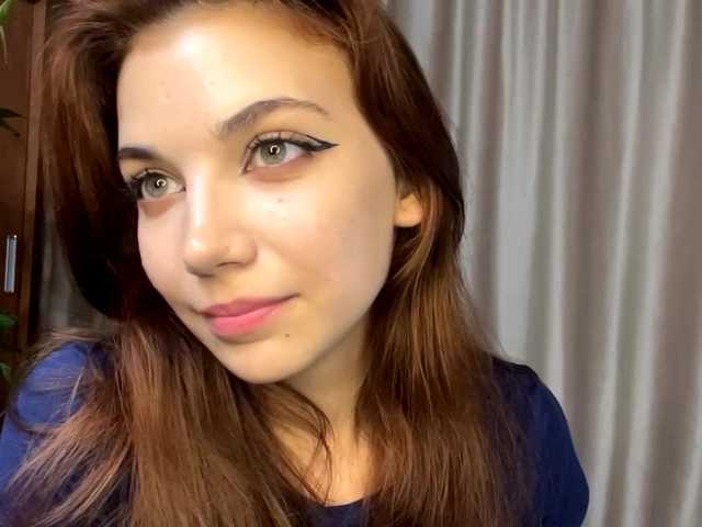 MyrleLinnan live cam on BongaCams