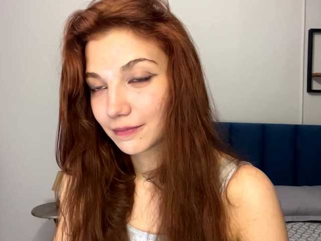 MyrleLinnan live cam on BongaCams
