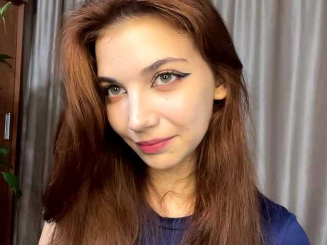 MyrleLinnan live cam on BongaCams
