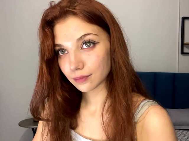 MyrleLinnan live cam on BongaCams