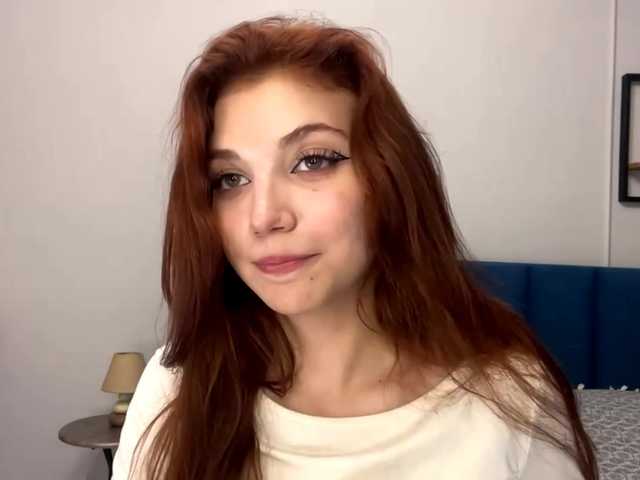MyrleLinnan live cam on BongaCams