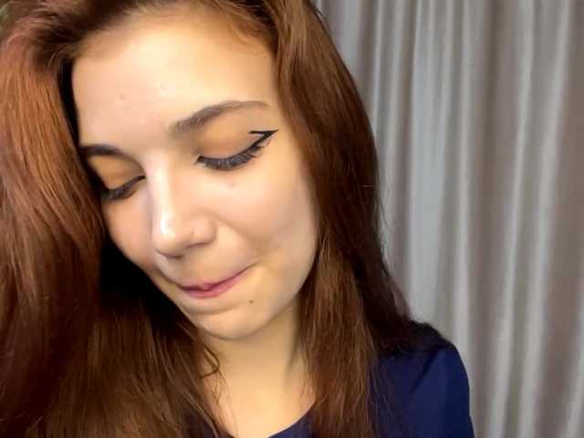 MyrleLinnan live webcam show