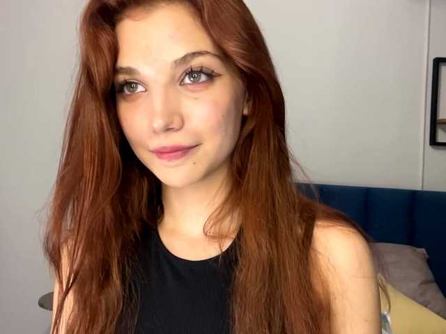 MyrleLinnan live cam on BongaCams