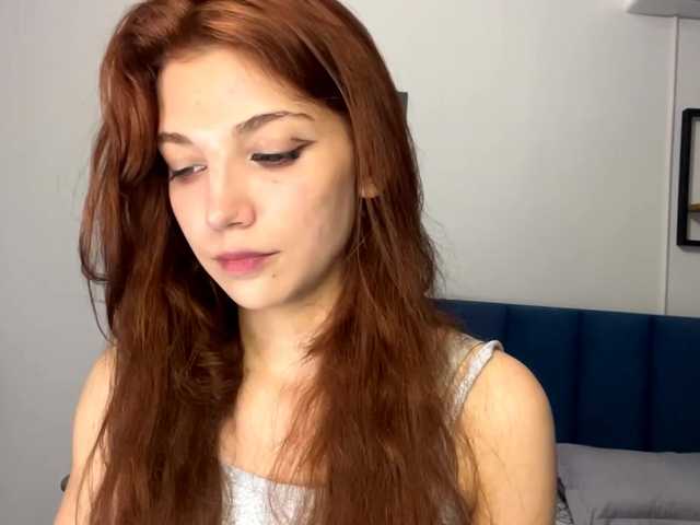 MyrleLinnan live cam on BongaCams