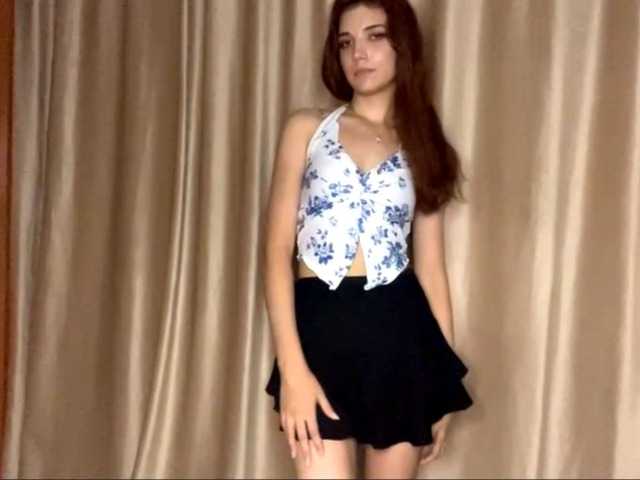 MyrleLinnan live cam on BongaCams