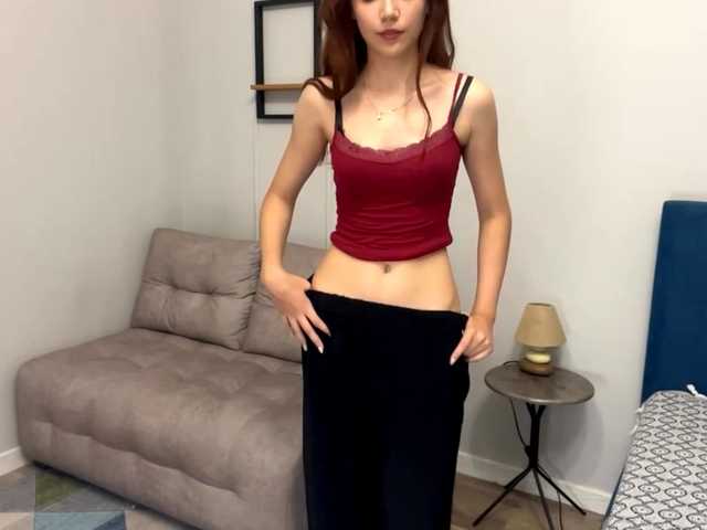 MyrleLinnan live cam on BongaCams