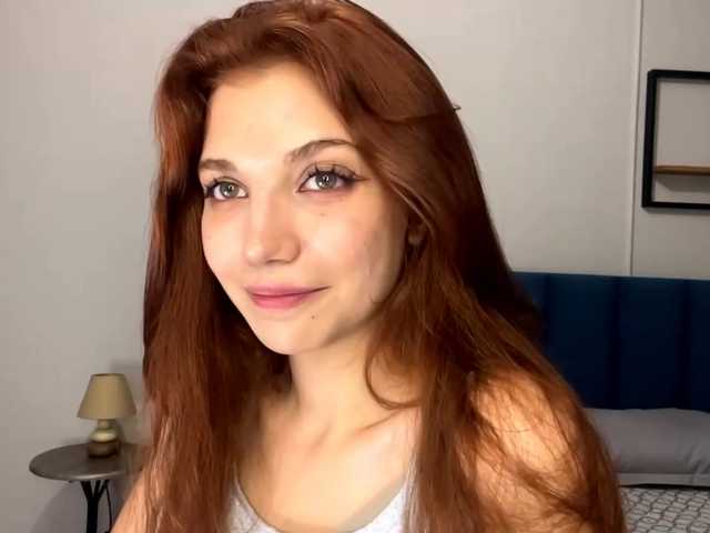 MyrleLinnan live cam on BongaCams