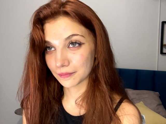 MyrleLinnan live cam on BongaCams