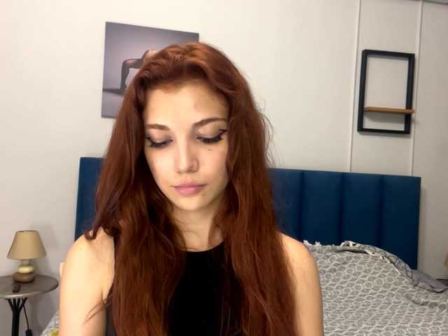 MyrleLinnan live cam on BongaCams