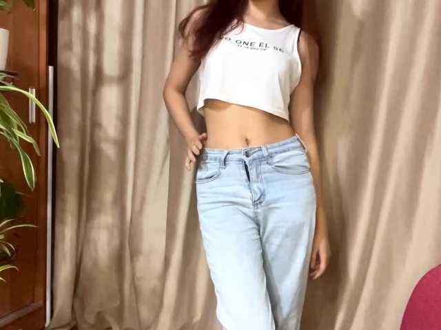 MyrleLinnan live cam on BongaCams