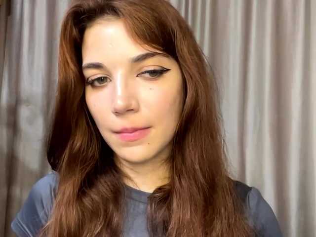 MyrleLinnan live cam on BongaCams