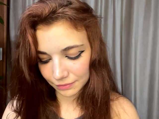 MyrleLinnan live cam on BongaCams