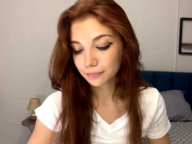 MyrleLinnan live cam on BongaCams