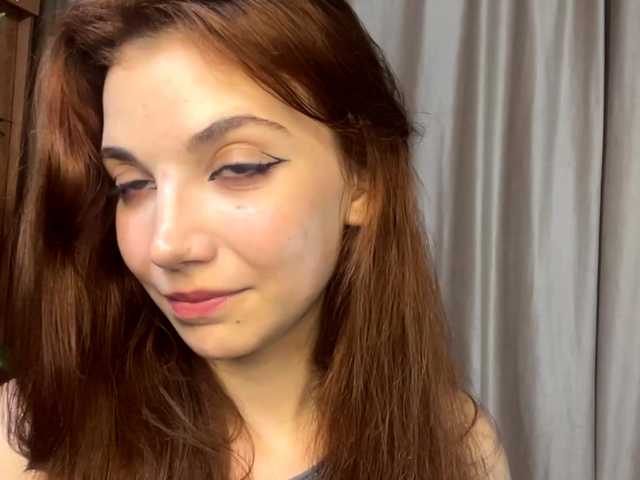 MyrleLinnan live cam on BongaCams
