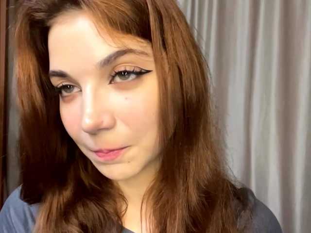 MyrleLinnan live cam on BongaCams