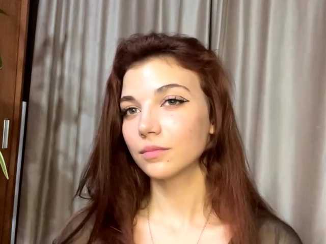 MyrleLinnan live cam on BongaCams