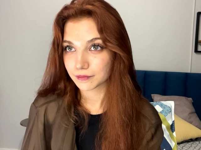MyrleLinnan live cam on BongaCams