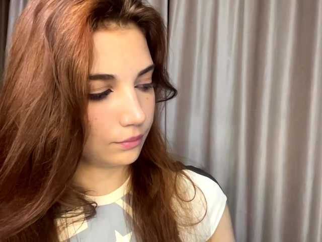 MyrleLinnan live cam on BongaCams