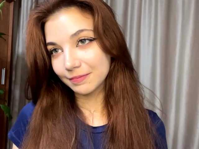 MyrleLinnan live cam on BongaCams