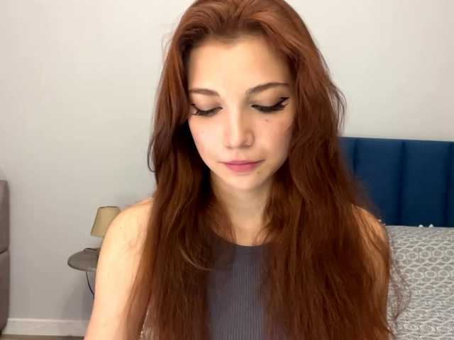 MyrleLinnan live cam on BongaCams