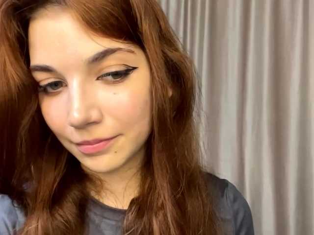 MyrleLinnan live cam on BongaCams