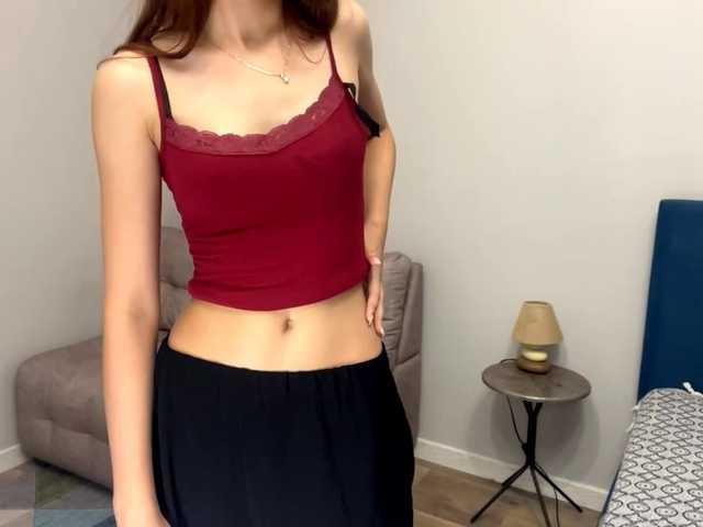 MyrleLinnan live cam on BongaCams