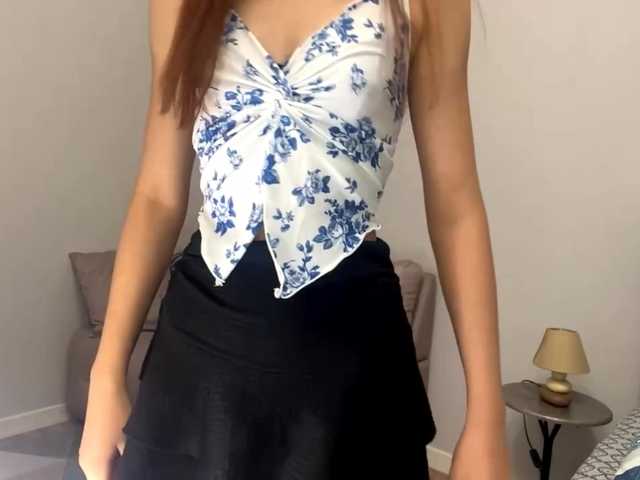 MyrleLinnan live cam on BongaCams