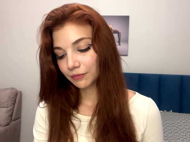 MyrleLinnan live cam on BongaCams
