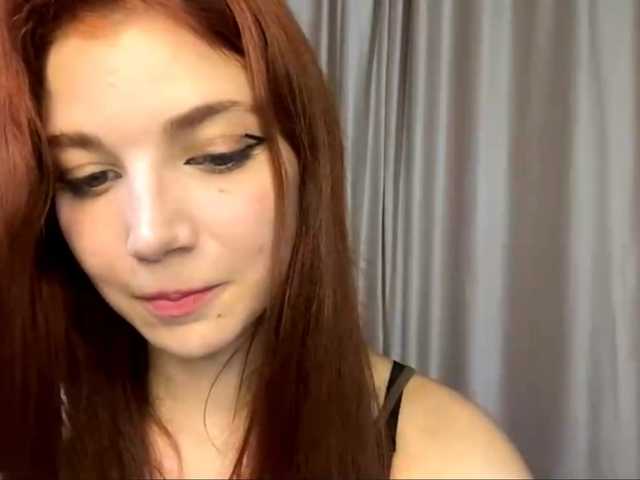 MyrleLinnan live cam on BongaCams