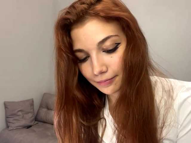 MyrleLinnan live cam on BongaCams