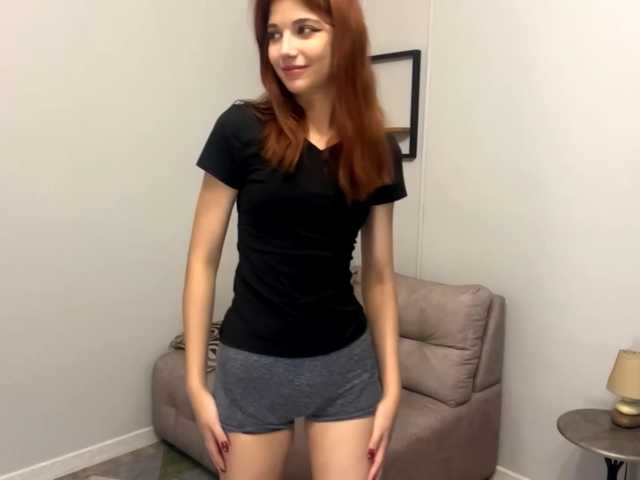 MyrleLinnan live cam on BongaCams