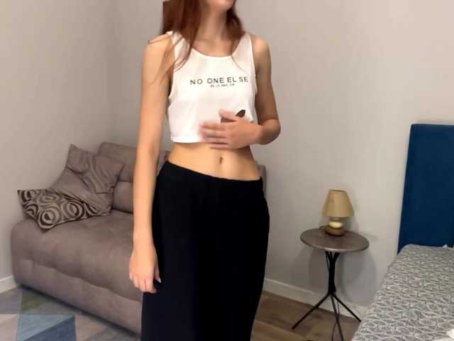 MyrleLinnan live cam on BongaCams
