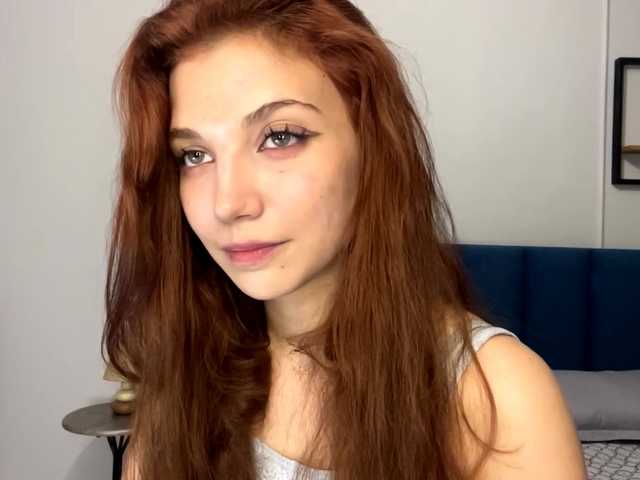 MyrleLinnan live cam on BongaCams