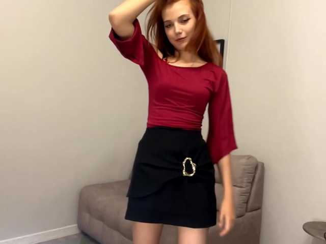 MyrleLinnan live cam on BongaCams