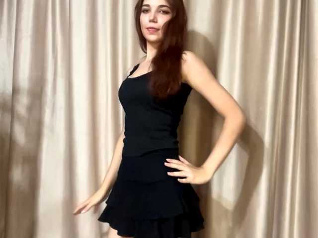 MyrleLinnan live cam on BongaCams