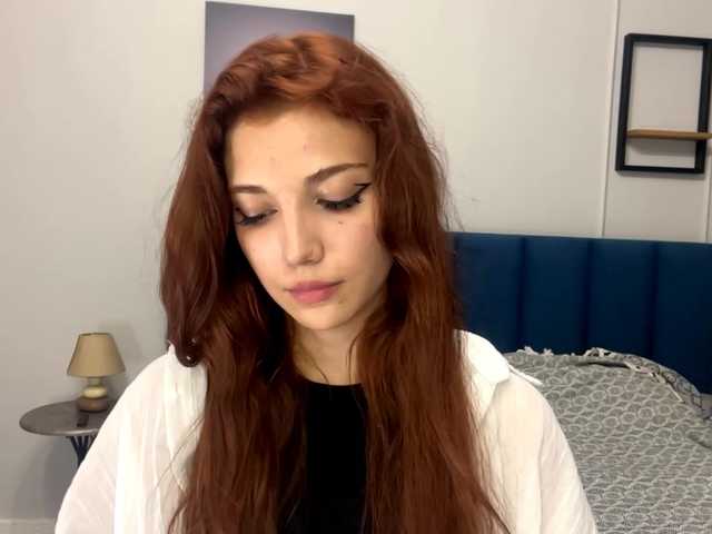 MyrleLinnan live cam on BongaCams