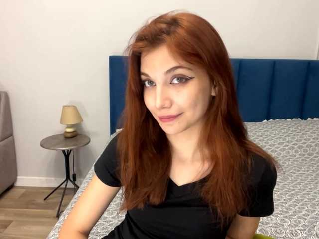 MyrleLinnan live cam on BongaCams