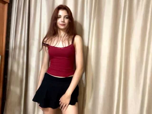 MyrleLinnan live cam on BongaCams