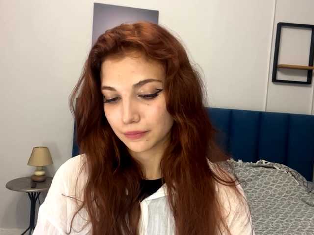 MyrleLinnan live cam on BongaCams