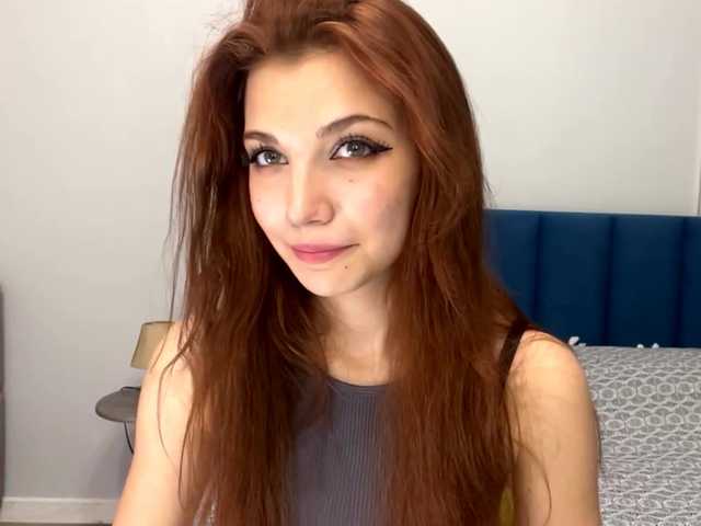 MyrleLinnan live cam on BongaCams