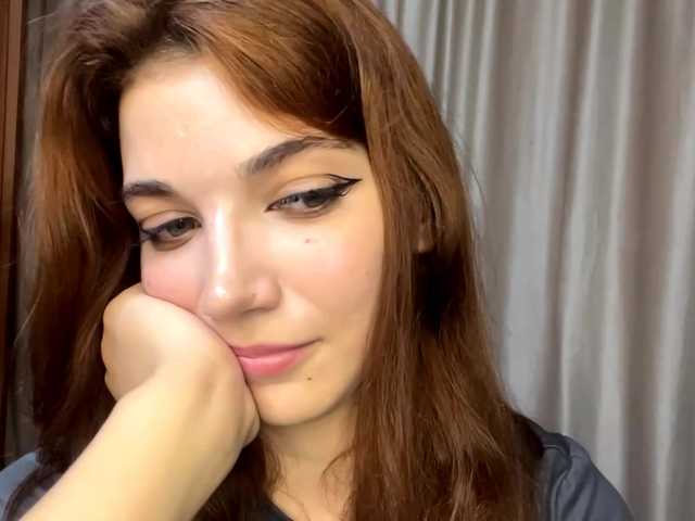 MyrleLinnan live cam on BongaCams