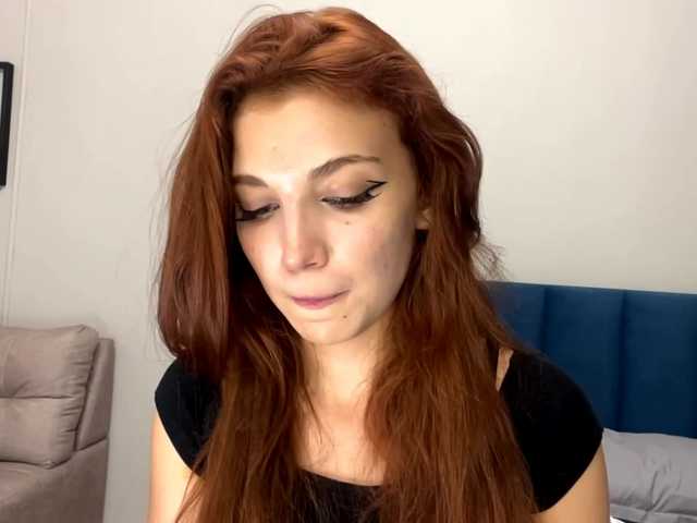 MyrleLinnan live cam on BongaCams