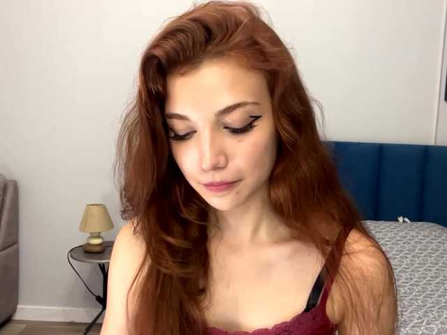 MyrleLinnan live cam on BongaCams
